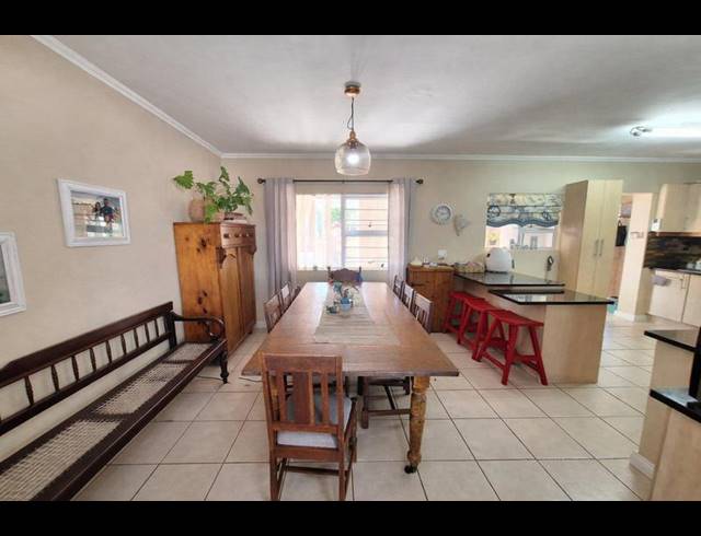 3 BEDROOM HOUSE FOR SALE IN FRAAIUITSIG